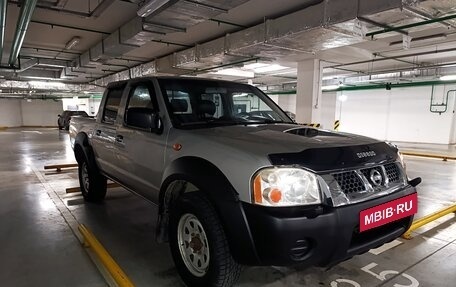 Nissan NP300, 2009 год, 1 200 000 рублей, 3 фотография