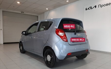 Chevrolet Spark III, 2013 год, 555 000 рублей, 3 фотография