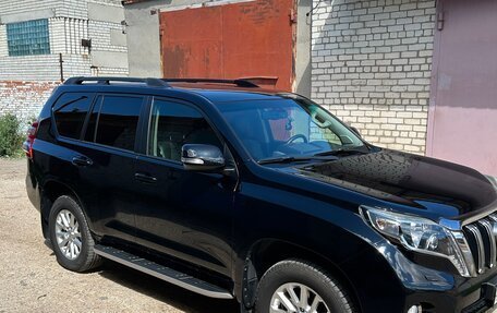 Toyota Land Cruiser Prado 150 рестайлинг 2, 2014 год, 3 990 000 рублей, 4 фотография