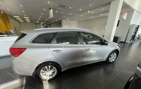 KIA cee'd III, 2014 год, 1 240 000 рублей, 4 фотография