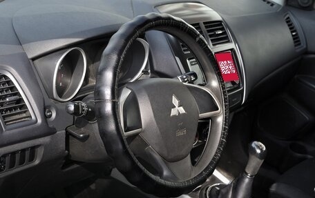 Mitsubishi ASX I рестайлинг, 2013 год, 1 100 000 рублей, 8 фотография