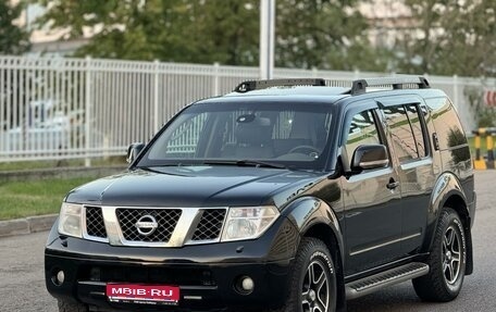 Nissan Pathfinder, 2007 год, 1 125 000 рублей, 1 фотография