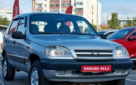 Chevrolet Niva I рестайлинг, 2004 год, 430 000 рублей, 3 фотография