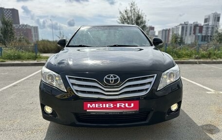 Toyota Camry, 2011 год, 1 349 000 рублей, 10 фотография