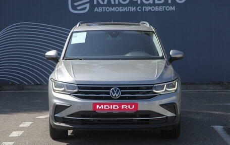 Volkswagen Tiguan II, 2021 год, 2 990 000 рублей, 3 фотография