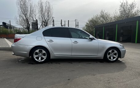 BMW 5 серия, 2009 год, 1 000 000 рублей, 6 фотография