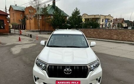 Toyota Land Cruiser Prado 150 рестайлинг 2, 2019 год, 4 780 000 рублей, 9 фотография