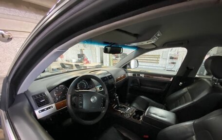 Volkswagen Touareg III, 2008 год, 1 100 000 рублей, 8 фотография