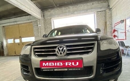 Volkswagen Touareg III, 2008 год, 1 100 000 рублей, 2 фотография