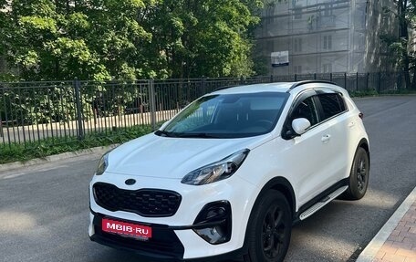 KIA Sportage IV рестайлинг, 2021 год, 2 650 000 рублей, 1 фотография