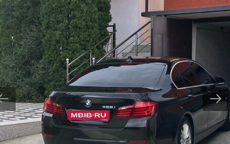 BMW 5 серия, 2011 год, 2 000 000 рублей, 2 фотография