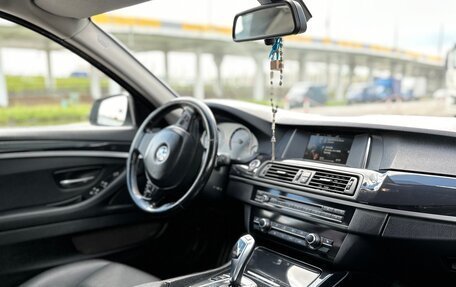 BMW 5 серия, 2016 год, 2 249 000 рублей, 15 фотография