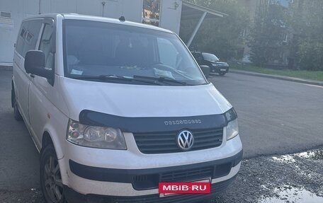 Volkswagen Transporter T5 рестайлинг, 2006 год, 1 000 000 рублей, 2 фотография