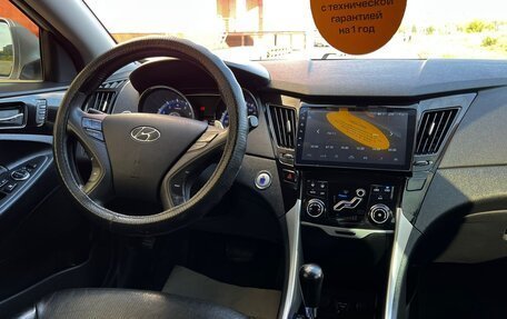 Hyundai Sonata VI, 2012 год, 995 000 рублей, 11 фотография