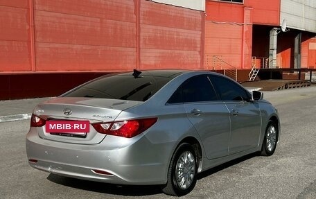 Hyundai Sonata VI, 2012 год, 995 000 рублей, 5 фотография