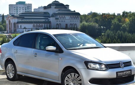 Volkswagen Polo VI (EU Market), 2011 год, 690 000 рублей, 3 фотография