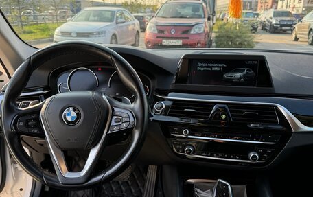 BMW 5 серия, 2018 год, 3 900 000 рублей, 9 фотография