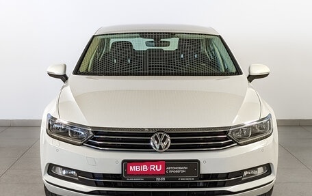 Volkswagen Passat B8 рестайлинг, 2019 год, 2 фотография