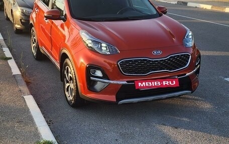 KIA Sportage IV рестайлинг, 2019 год, 2 750 000 рублей, 2 фотография