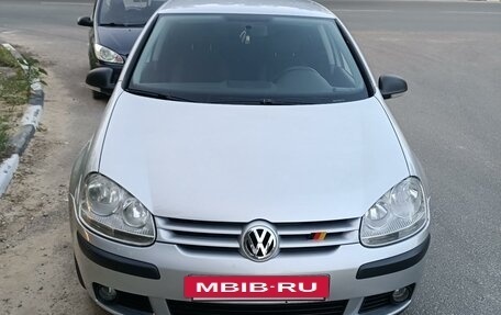 Volkswagen Golf V, 2006 год, 645 000 рублей, 2 фотография