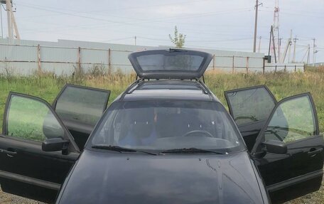 Volkswagen Passat B4, 1996 год, 225 000 рублей, 3 фотография