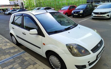 Ford Fiesta, 2008 год, 550 000 рублей, 2 фотография