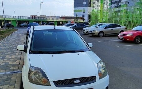 Ford Fiesta, 2008 год, 550 000 рублей, 3 фотография