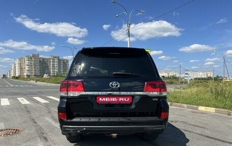 Toyota Land Cruiser 200, 2015 год, 5 200 000 рублей, 5 фотография