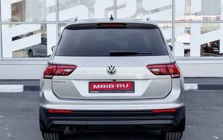 Volkswagen Tiguan II, 2019 год, 3 255 000 рублей, 4 фотография