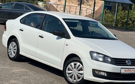 Volkswagen Polo VI (EU Market), 2016 год, 1 100 000 рублей, 2 фотография