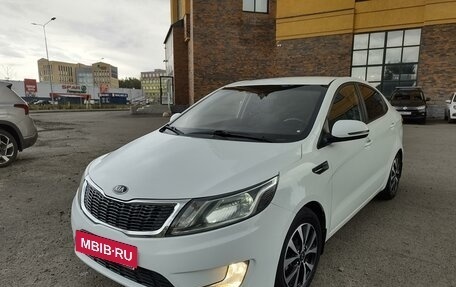 KIA Rio III рестайлинг, 2013 год, 815 000 рублей, 2 фотография