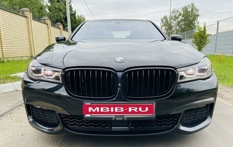 BMW 7 серия, 2018 год, 4 890 000 рублей, 4 фотография