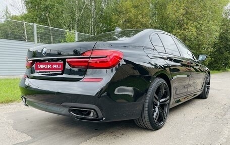 BMW 7 серия, 2018 год, 4 890 000 рублей, 9 фотография