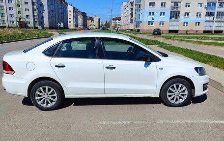 Volkswagen Polo VI (EU Market), 2017 год, 800 000 рублей, 4 фотография