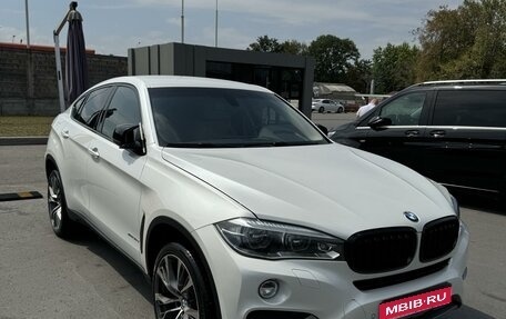 BMW X6, 2015 год, 3 800 000 рублей, 4 фотография