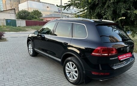 Volkswagen Touareg III, 2013 год, 2 900 000 рублей, 3 фотография