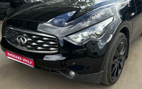 Infiniti FX II, 2011 год, 2 150 000 рублей, 30 фотография