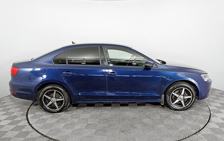 Volkswagen Jetta VI, 2013 год, 1 355 000 рублей, 4 фотография