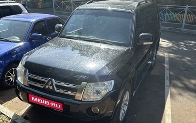 Mitsubishi Pajero IV, 2011 год, 2 000 000 рублей, 1 фотография