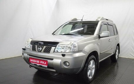 Nissan X-Trail, 2004 год, 670 000 рублей, 1 фотография