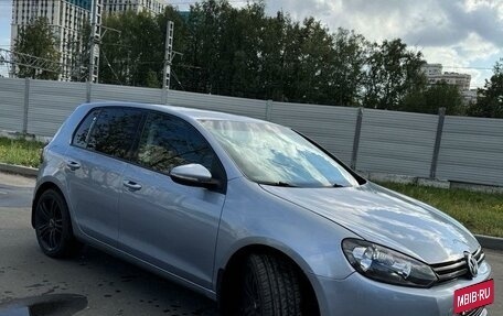 Volkswagen Golf VI, 2009 год, 800 000 рублей, 3 фотография