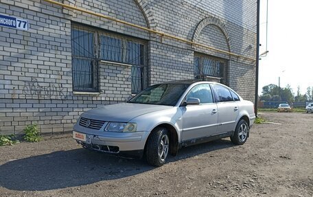 Volkswagen Passat B5+ рестайлинг, 1998 год, 310 000 рублей, 2 фотография