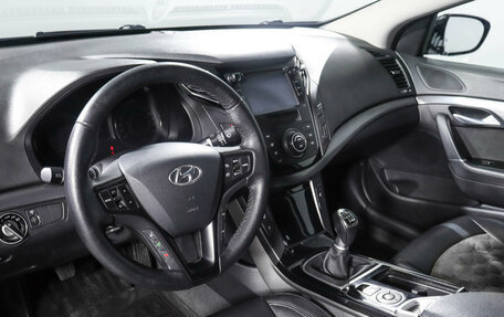 Hyundai i40 I рестайлинг, 2013 год, 1 200 000 рублей, 14 фотография