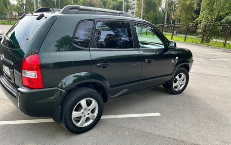 Hyundai Tucson III, 2007 год, 850 000 рублей, 4 фотография