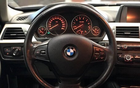 BMW 3 серия, 2014 год, 1 800 000 рублей, 12 фотография