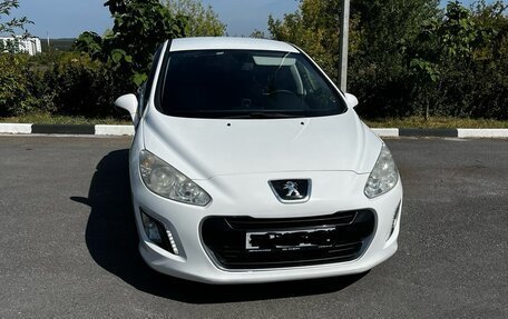 Peugeot 308 II, 2011 год, 750 000 рублей, 2 фотография