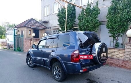 Mitsubishi Pajero III рестайлинг, 2005 год, 1 050 000 рублей, 2 фотография