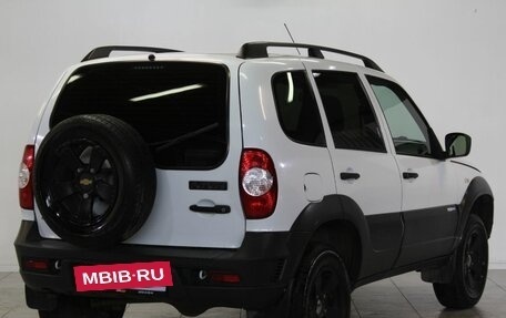 Chevrolet Niva I рестайлинг, 2016 год, 729 000 рублей, 7 фотография