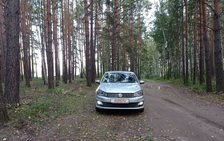 Volkswagen Polo VI (EU Market), 2016 год, 1 100 000 рублей, 4 фотография