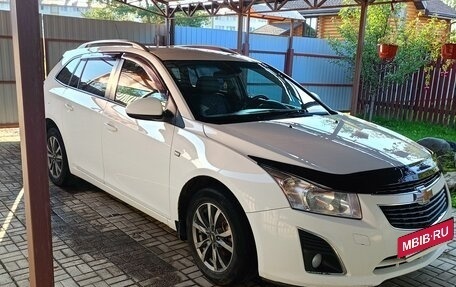 Chevrolet Cruze II, 2013 год, 930 000 рублей, 3 фотография